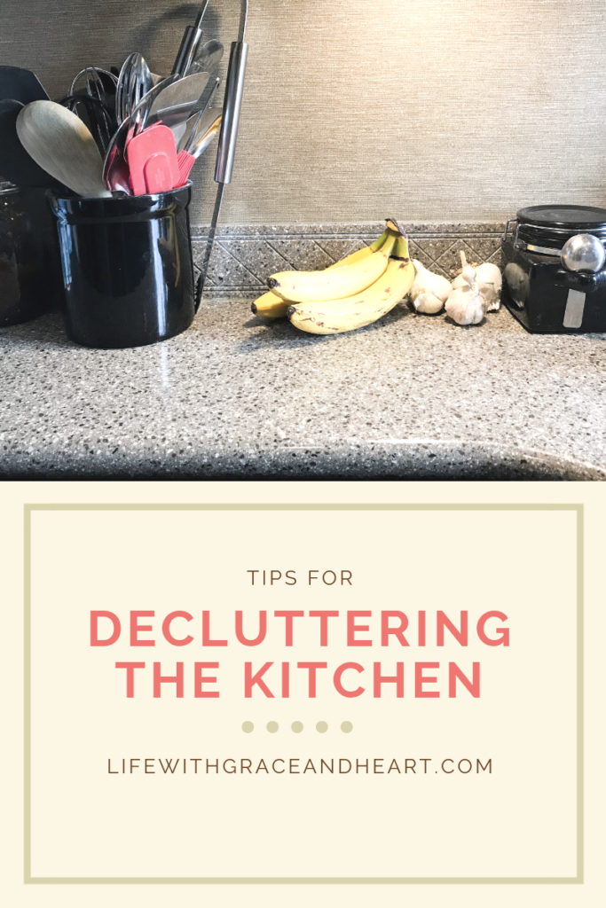 cleaning decluttering